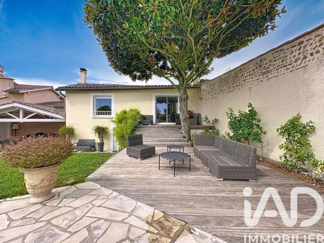 Maison 5 Pièce(s) Charly