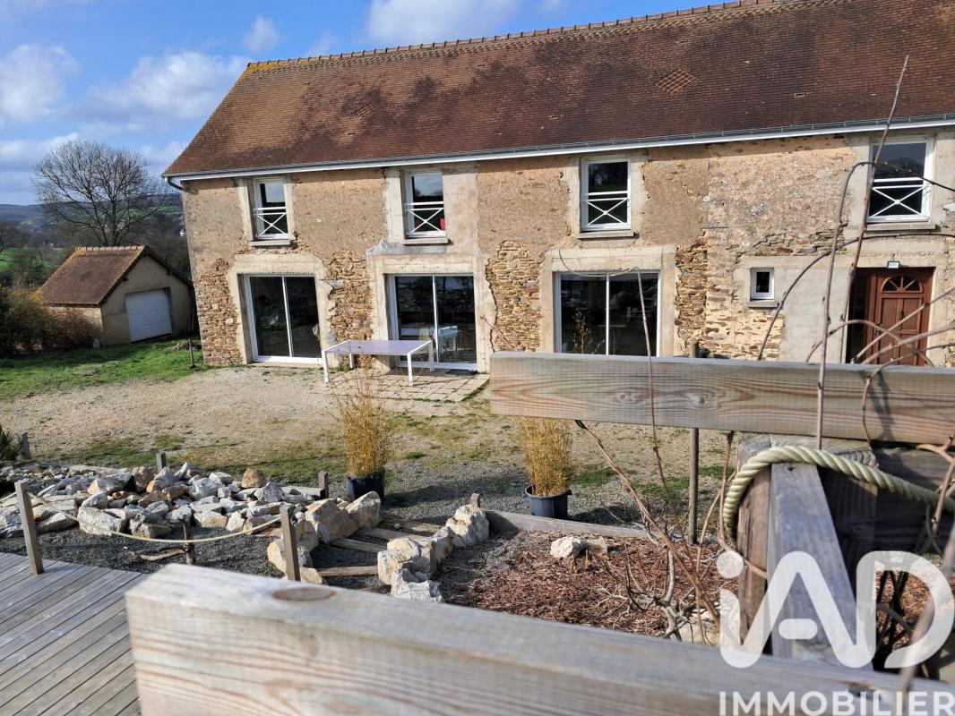 Maison 7 Pièce(s) Rouessé-Vassé