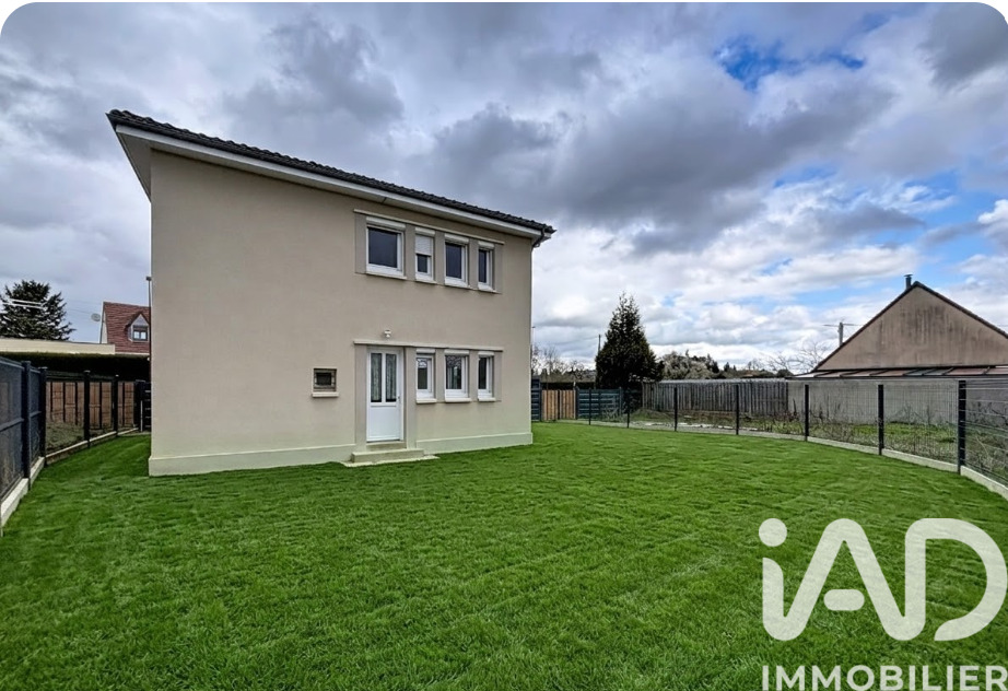 Maison 5 Pièce(s) Le Thuit de l'Oison