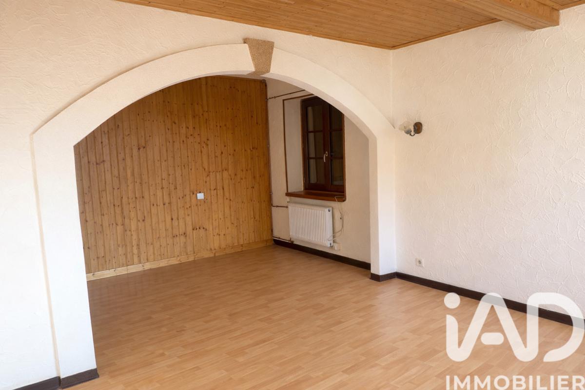 Maison 4 Pièce(s) La Tour-du-Pin - Photo 2