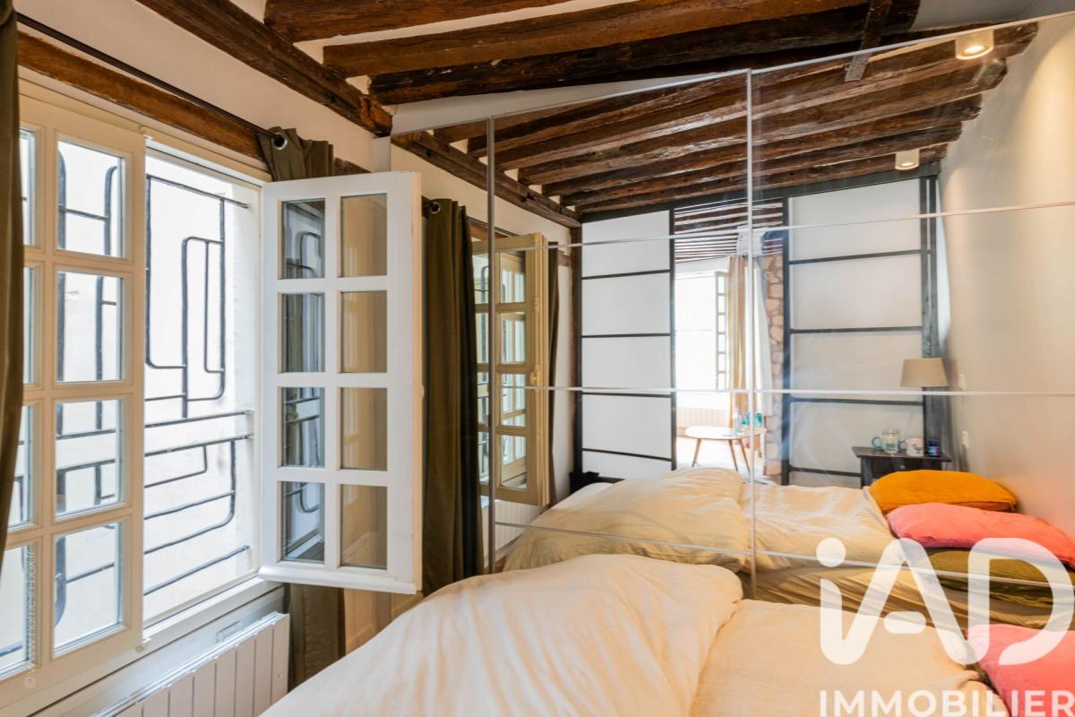 Appartement 2 Pièce(s) Paris 4eme Arrondissement