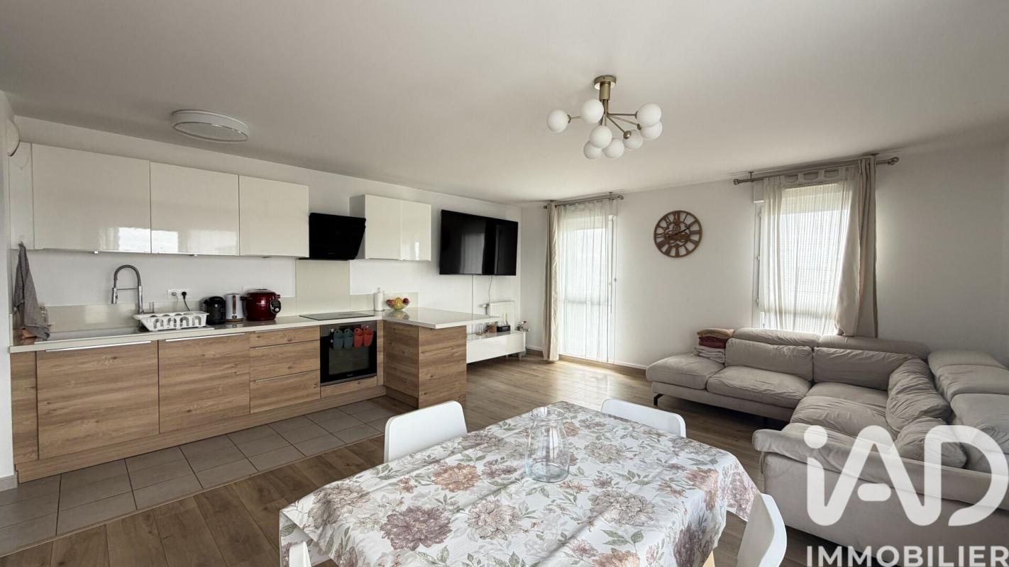 Appartement 5 Pièce(s) Melun