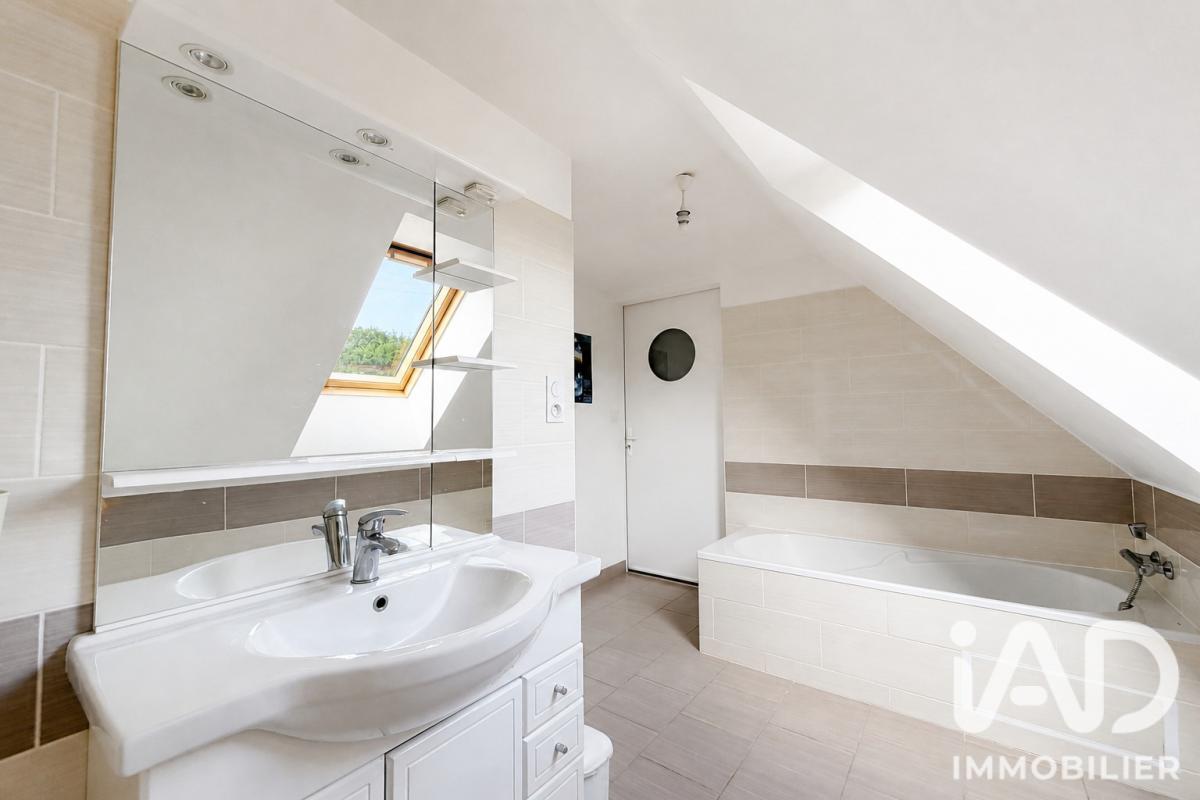Maison 6 Pièce(s) Bains-sur-Oust - Photo 12