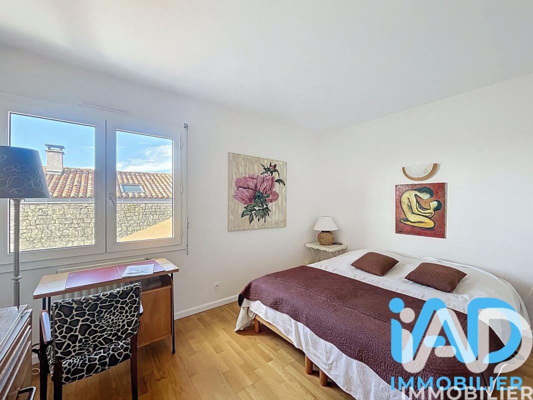 Maison de village 7 Pièce(s) Coulonges-sur-l'Autize