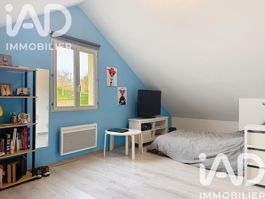 Maison traditionnelle 5 Pièce(s) Saint-Germain-des-Prés