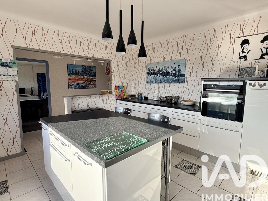 Maison 5 Pièce(s) Ugny