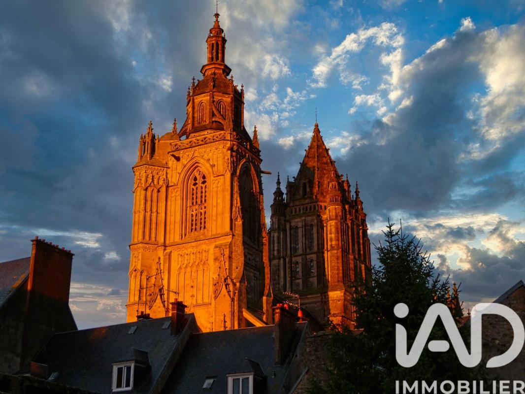 Maison 8 Pièce(s) Coutances