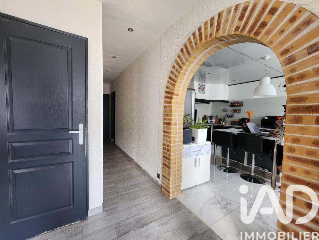 Maison 5 Pièce(s) Aix-Villemaur-Pâlis