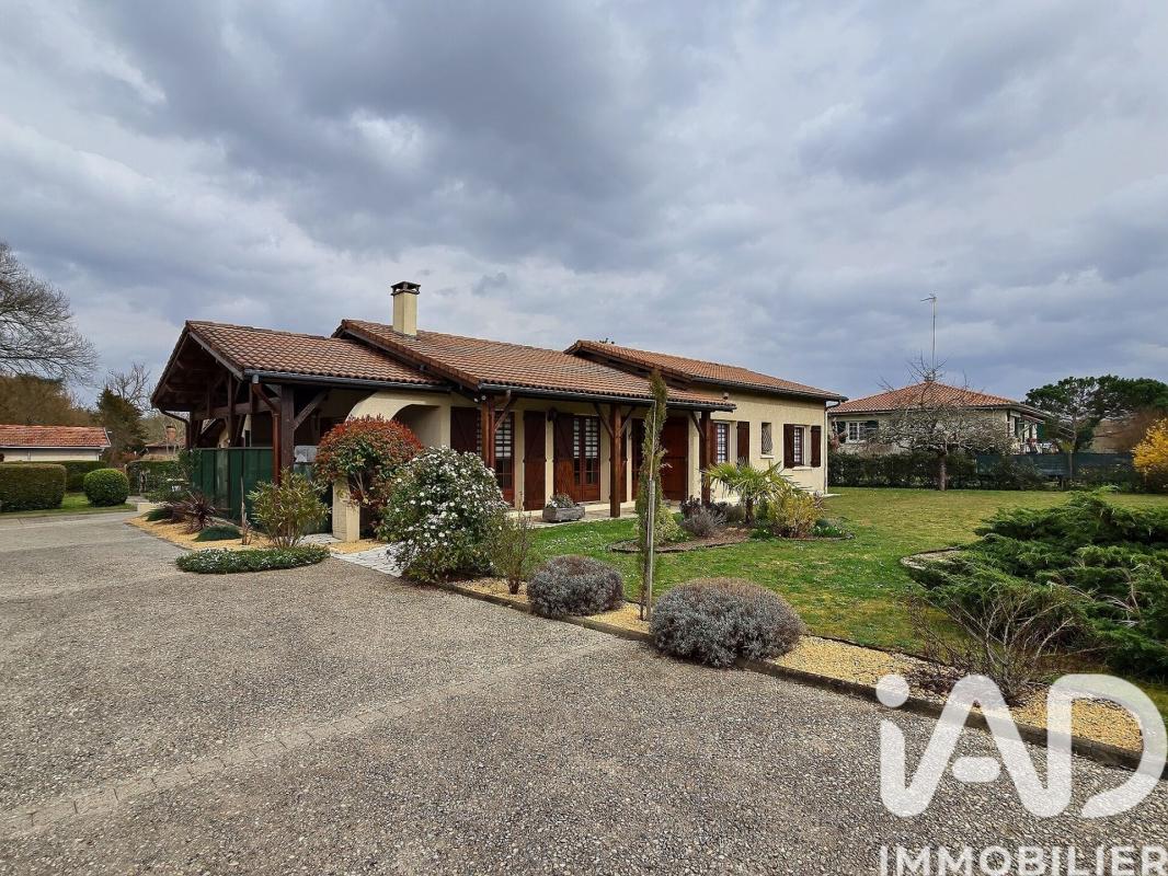 Maison 5 Pièce(s) Salles