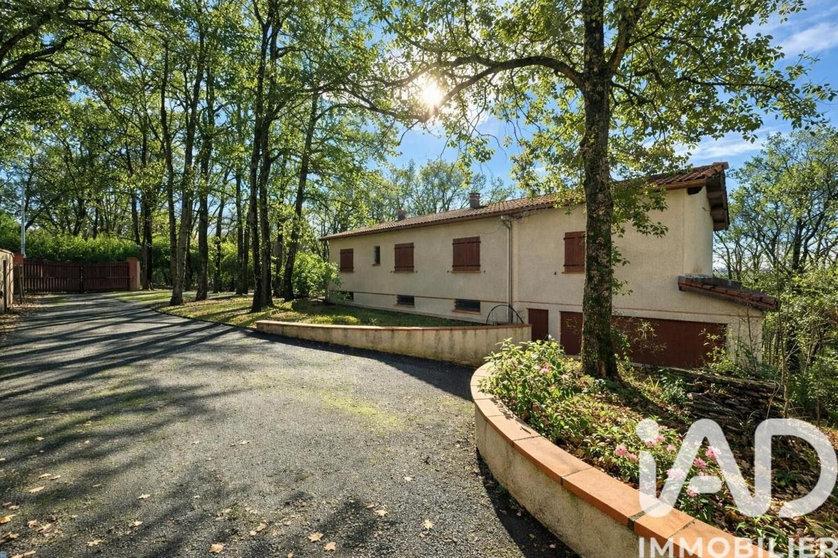 Maison traditionnelle 5 Pièce(s) Saint-Sauveur