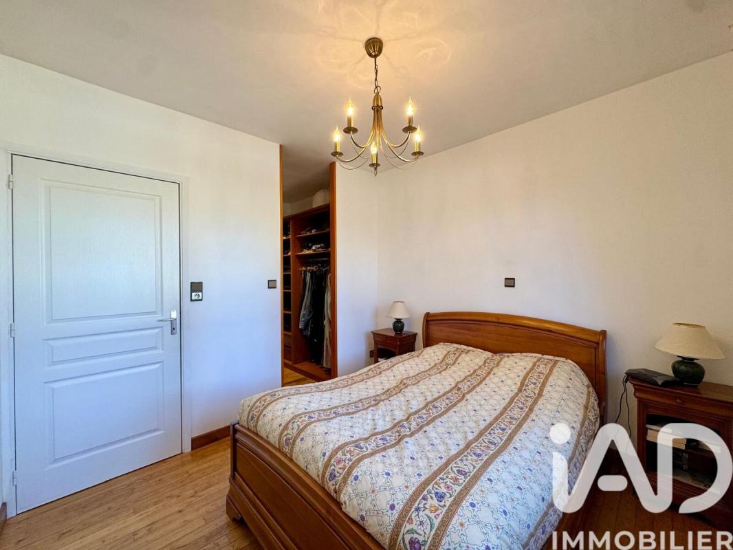 Maison 5 Pièce(s) Saint-Sauveur - Photo 8