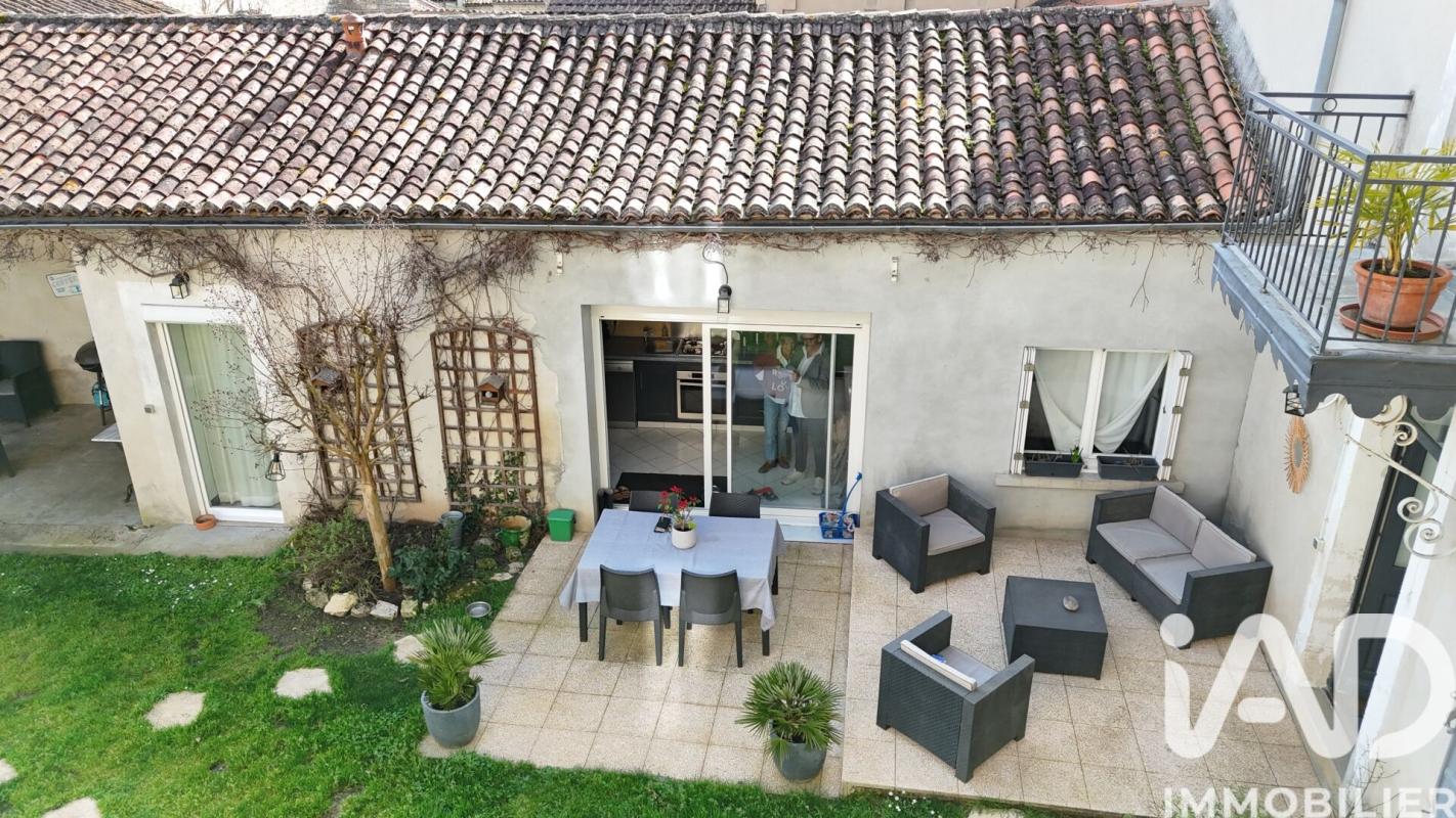 Maison 7 Pièce(s) Mansle