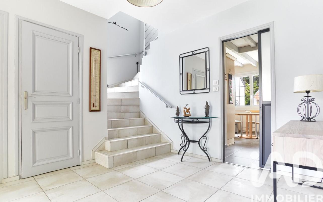 Maison 6 Pièce(s) Rueil-Malmaison