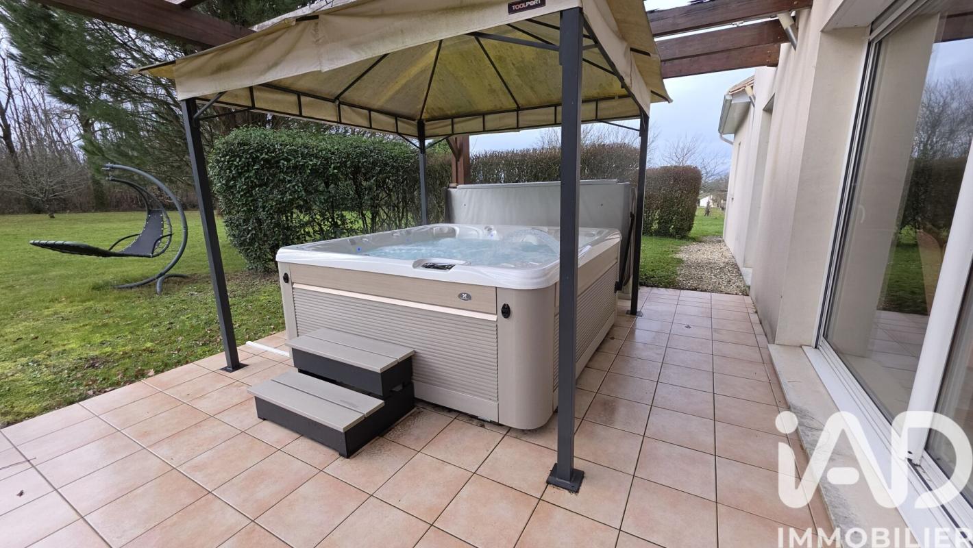 Maison 9 Pièce(s) Polignac - Photo 26
