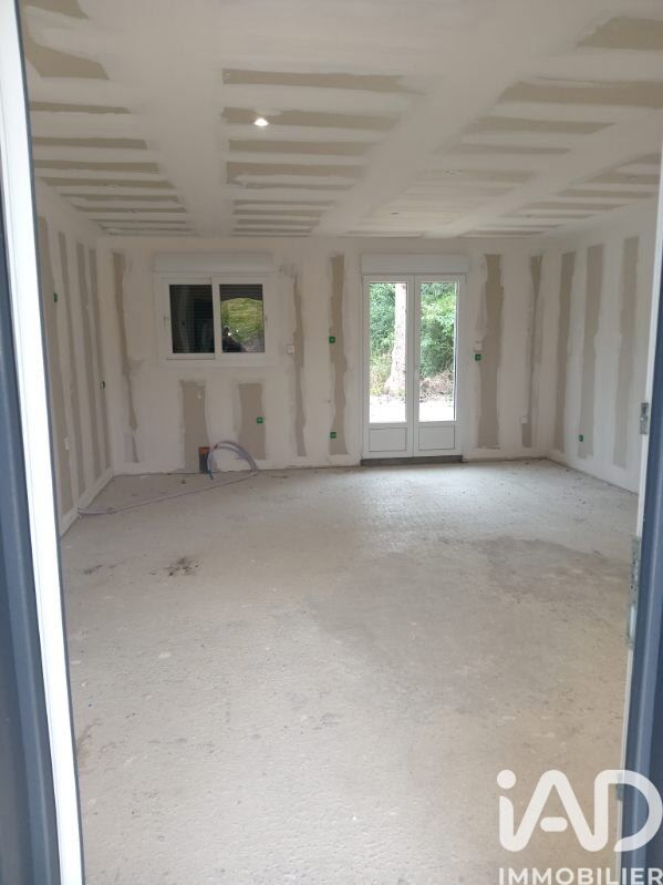 Maison 3 Pièce(s) Mehun-sur-Yèvre