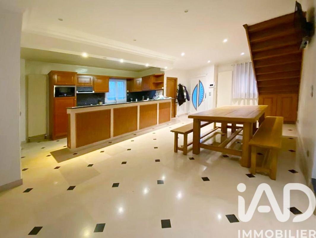 Maison traditionnelle 6 Pièce(s) Vitry-sur-Seine