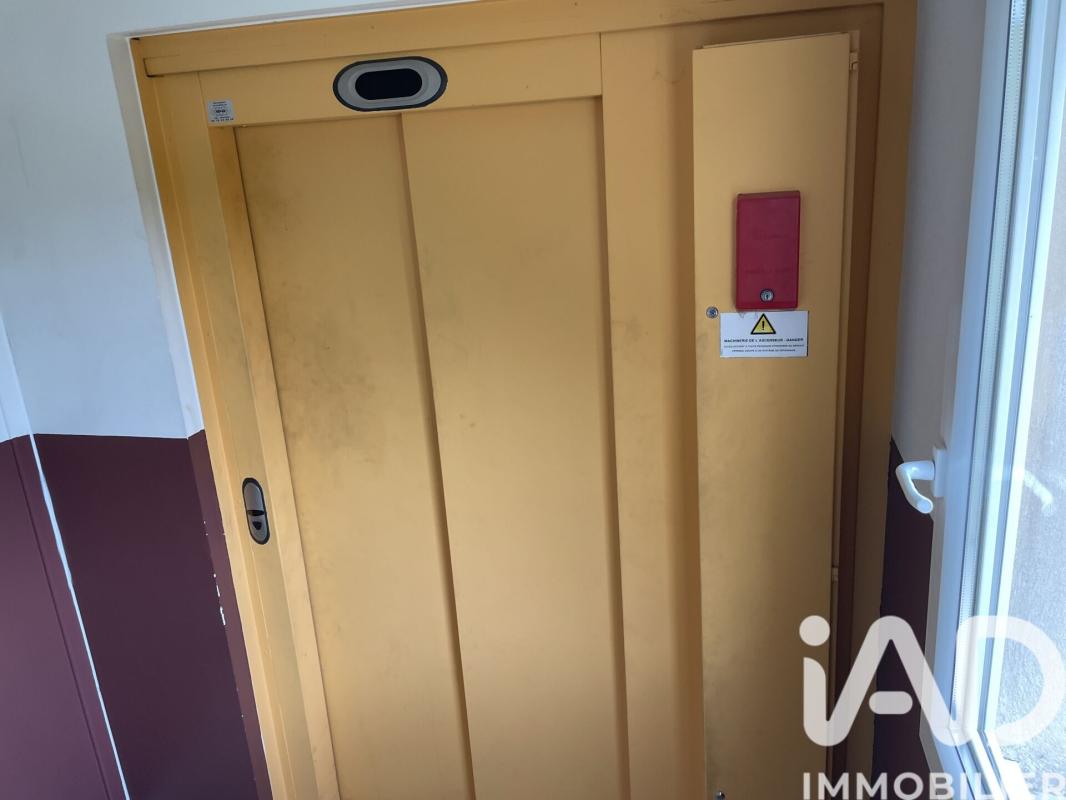 Immeuble  Bourg-Saint-Andéol - Photo 6