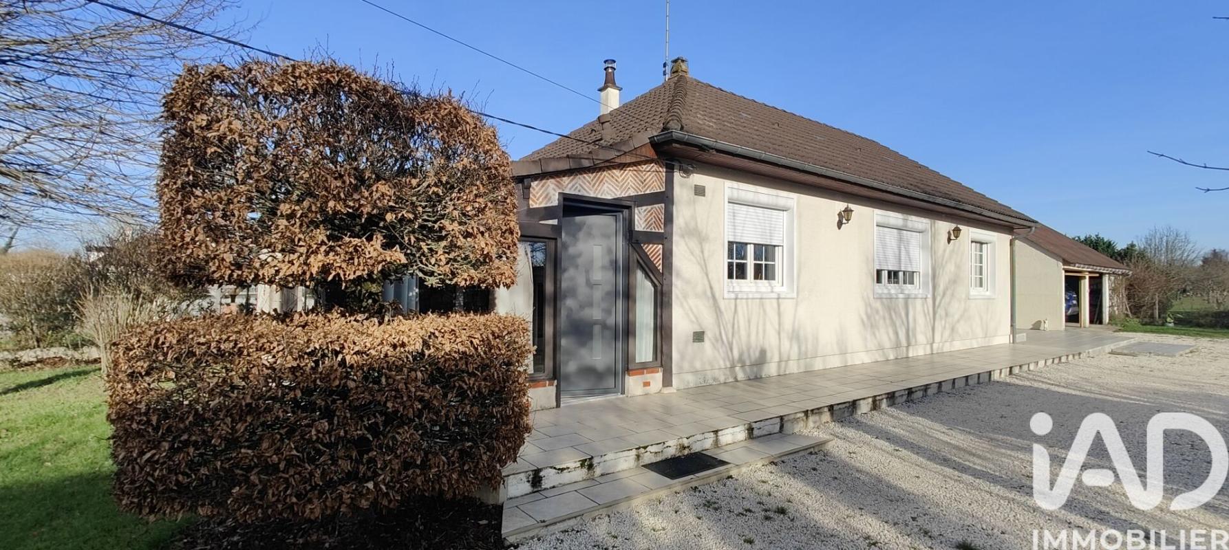 Maison 5 Pièce(s) Romorantin-Lanthenay - Photo 1