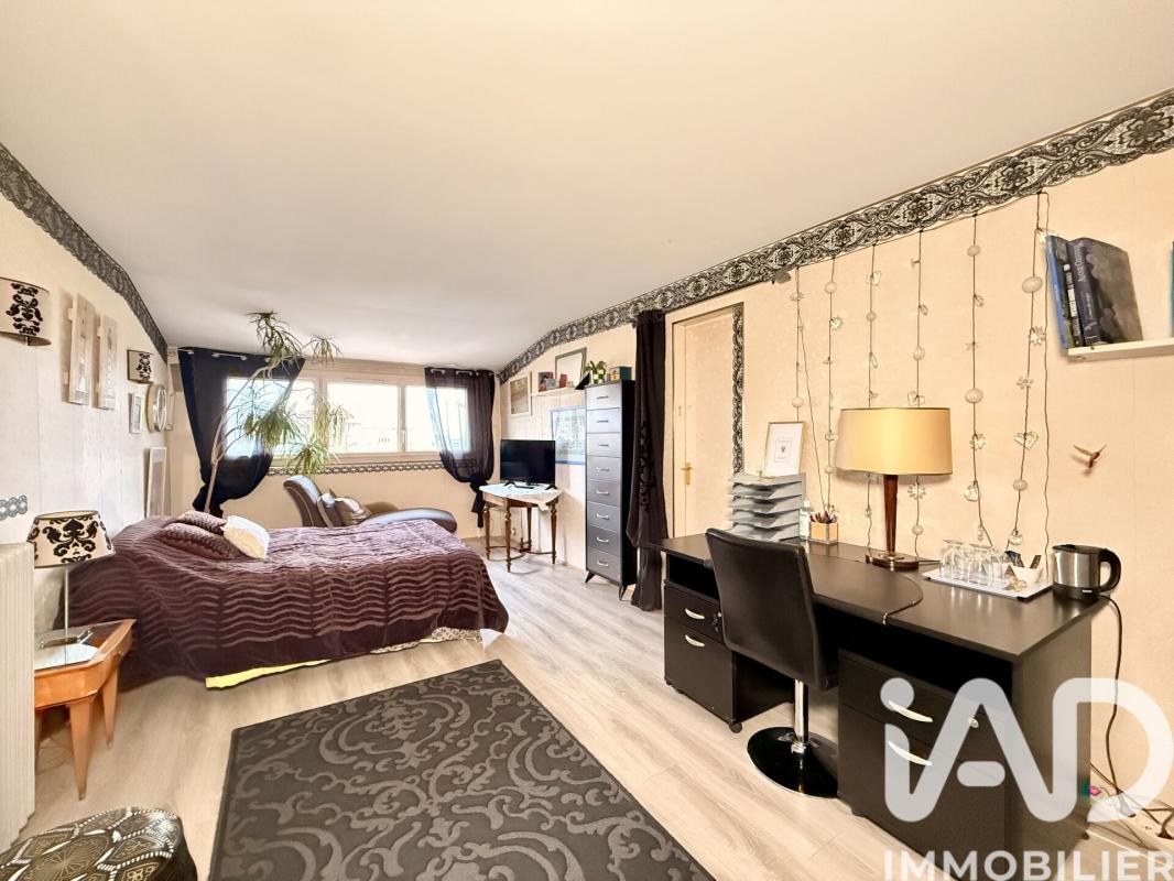 Maison 8 Pièce(s) Fontenay-sous-Bois - Photo 15