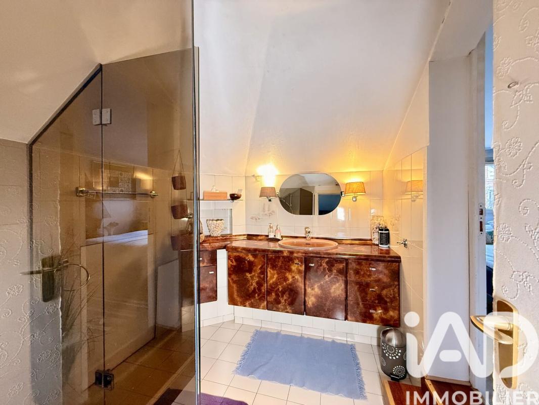 Maison 8 Pièce(s) Fontenay-sous-Bois - Photo 16