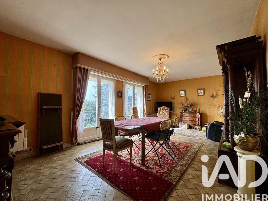 Maison 4 Pièce(s) Sainte-Suzanne-et-Chammes - Photo 7