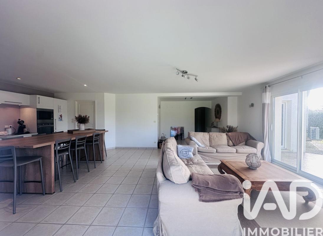 Maison 5 Pièce(s) Le Champ-Saint-Père - Photo 3