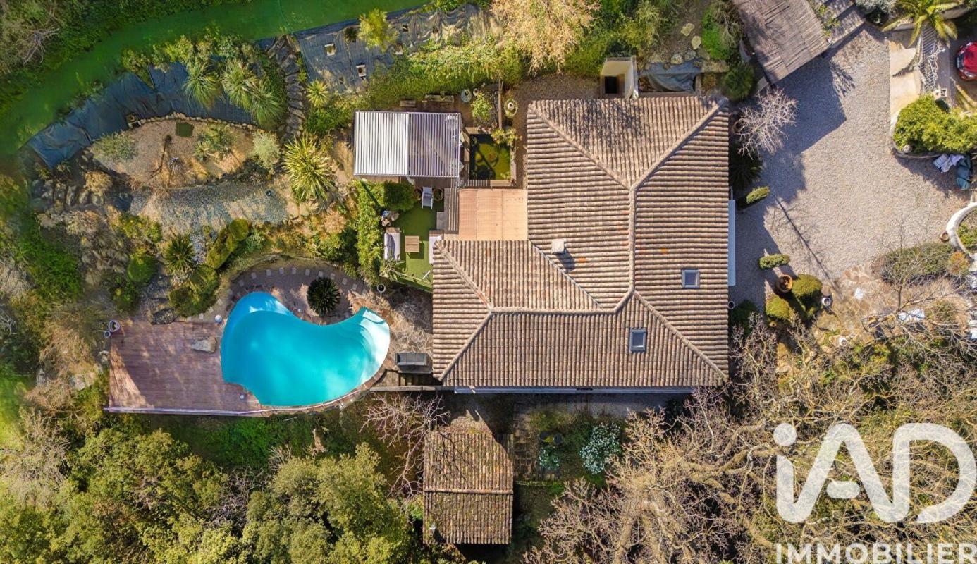 Villa 5 Pièce(s) La Motte