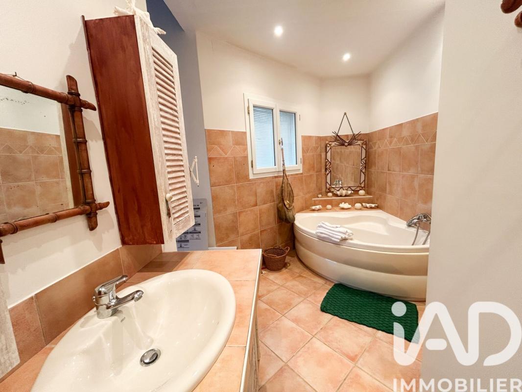 Maison 8 Pièce(s) Noaillan - Photo 9