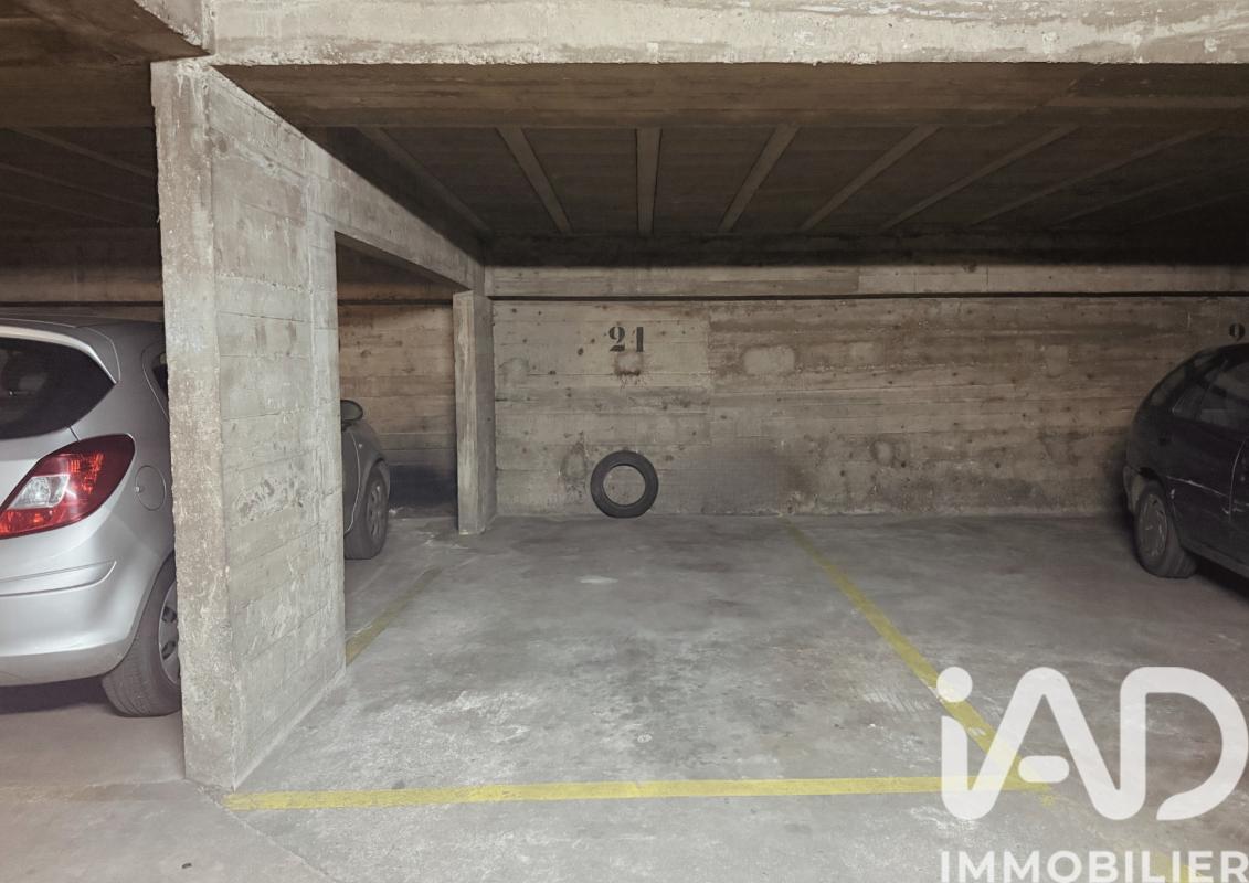 Parking  Paris 20eme Arrondissement