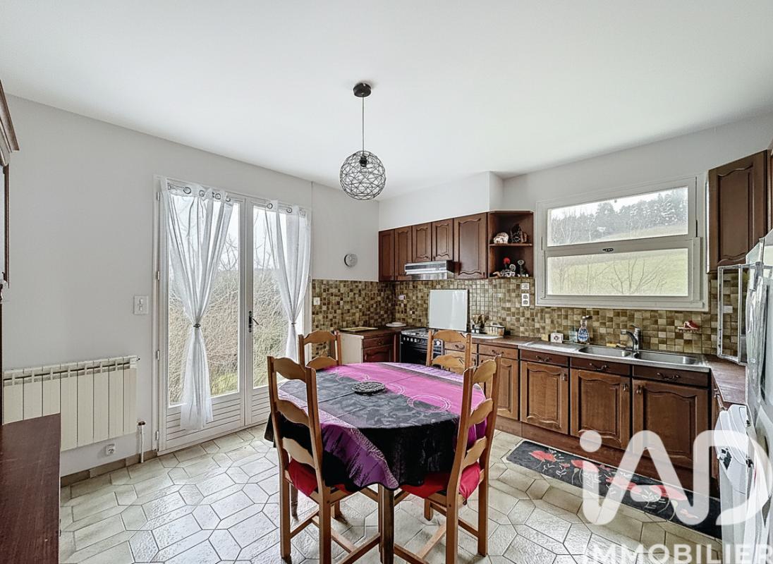 Maison 7 Pièce(s) Le Malzieu-Ville - Photo 7