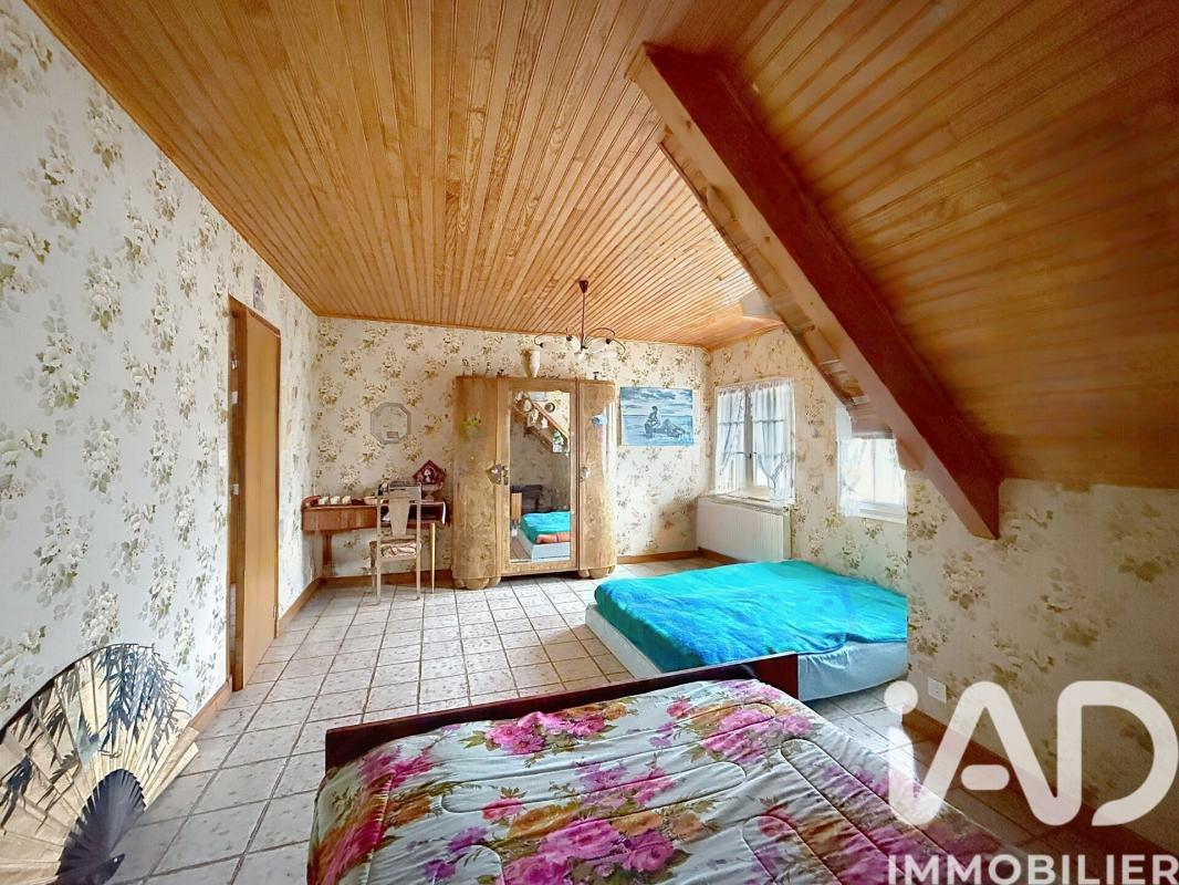 Maison 7 Pièce(s) Le Malzieu-Ville - Photo 13