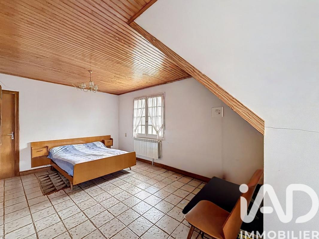 Maison 7 Pièce(s) Le Malzieu-Ville - Photo 16