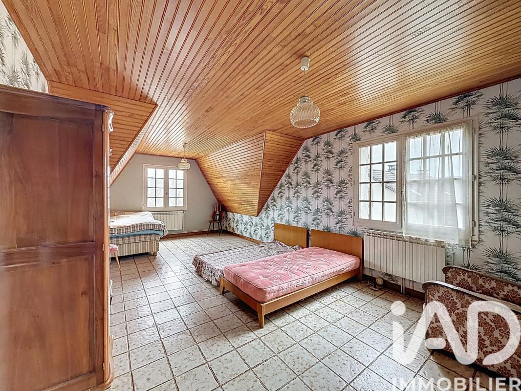 Maison 7 Pièce(s) Le Malzieu-Ville - Photo 18