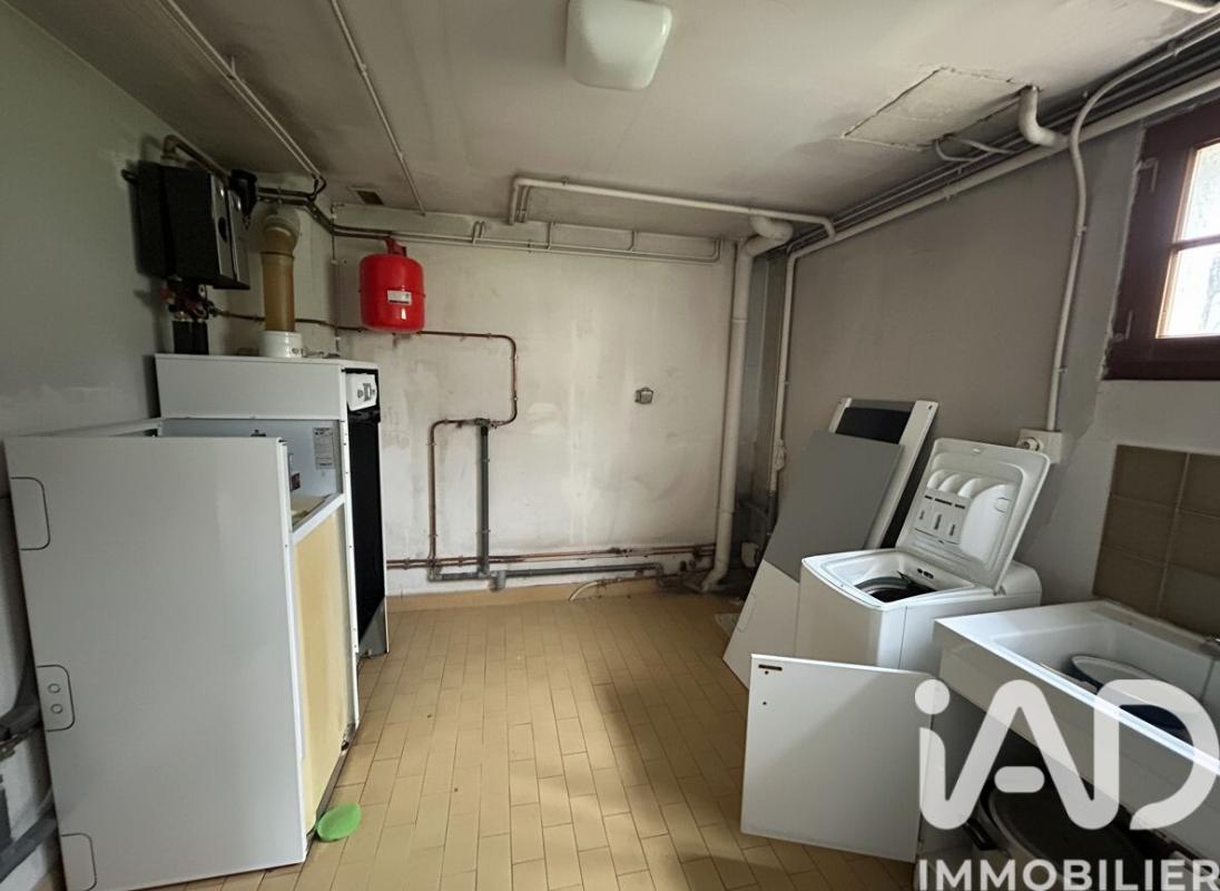 Maison 7 Pièce(s) Le Malzieu-Ville - Photo 20