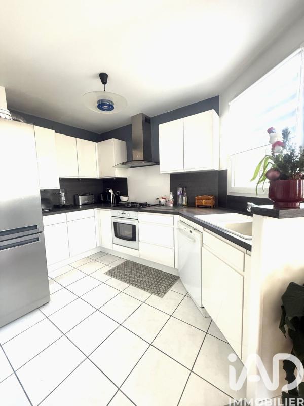 Appartement 3 Pièce(s) Bussy-Saint-Georges