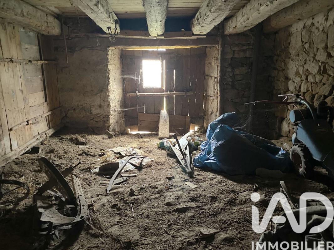 Maison 4 Pièce(s) Saint-Bonnet-le-Bourg - Photo 26