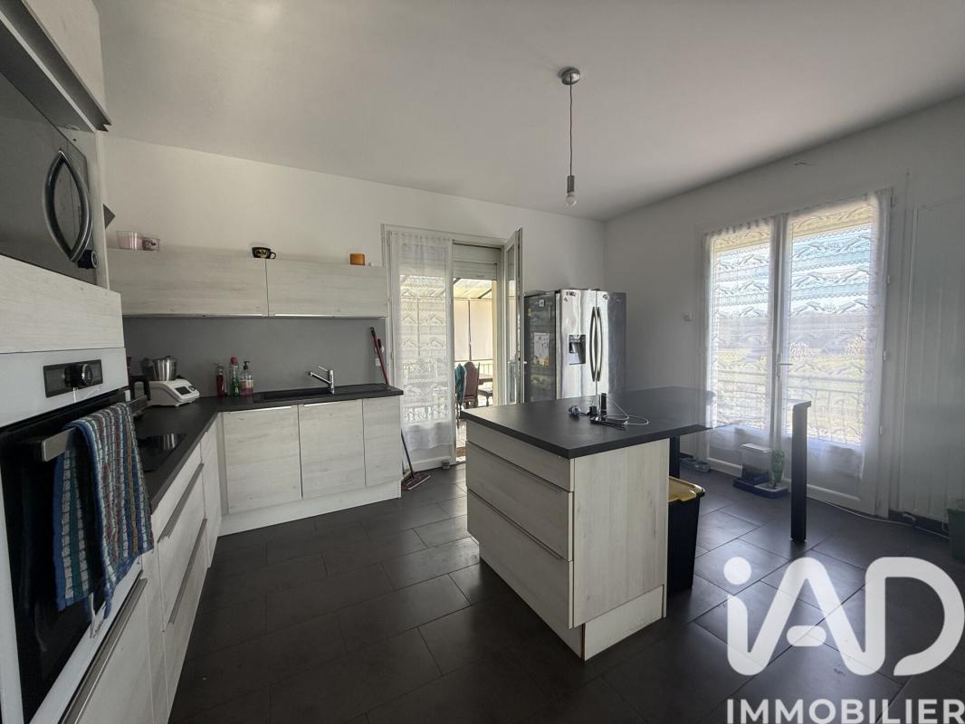 Maison 7 Pièce(s) Saint-Aubin-de-Lanquais