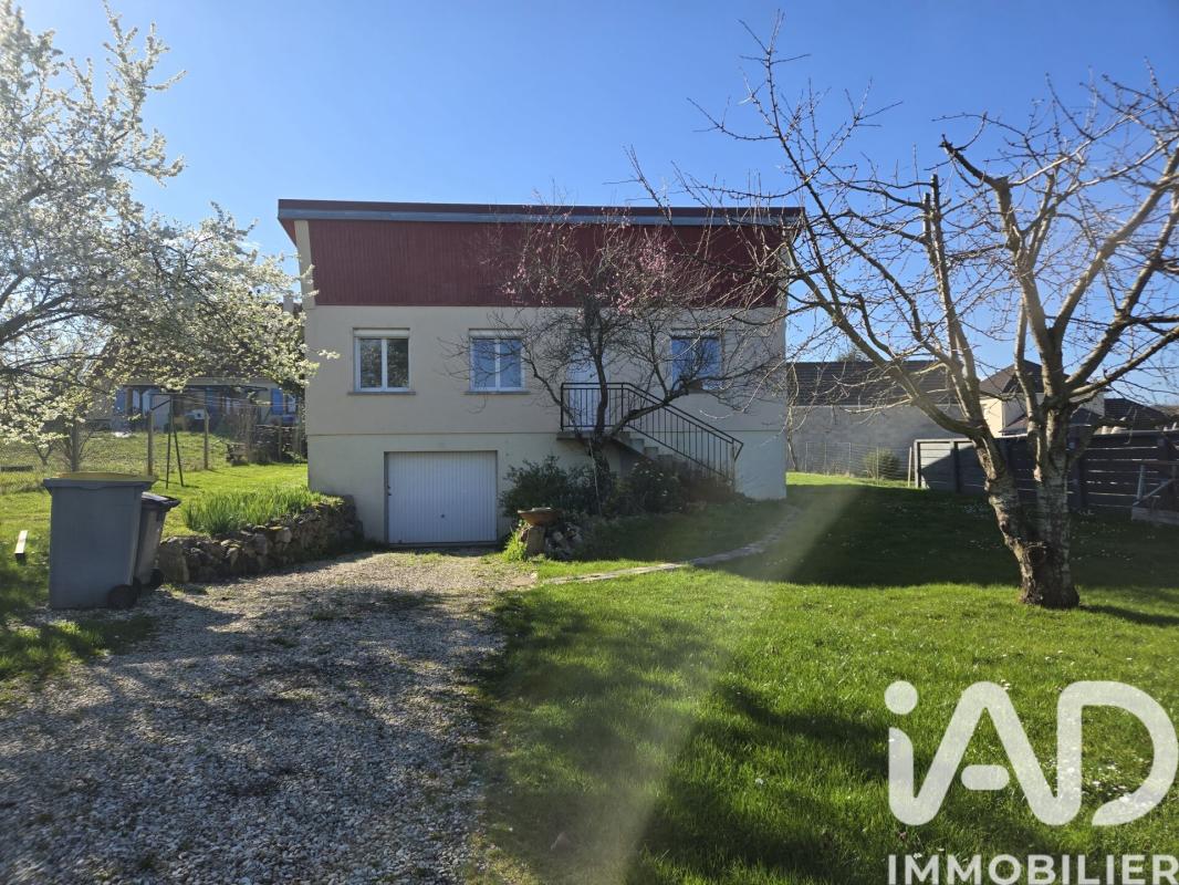 Maison 3 Pièce(s) Courtois-sur-Yonne