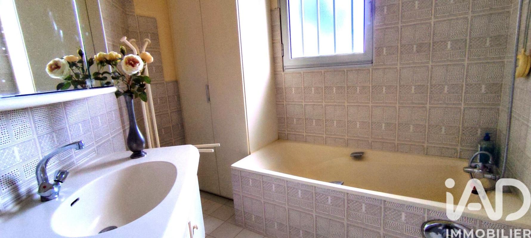 Maison traditionnelle 5 Pièce(s) Saint-Julien-de-Concelles