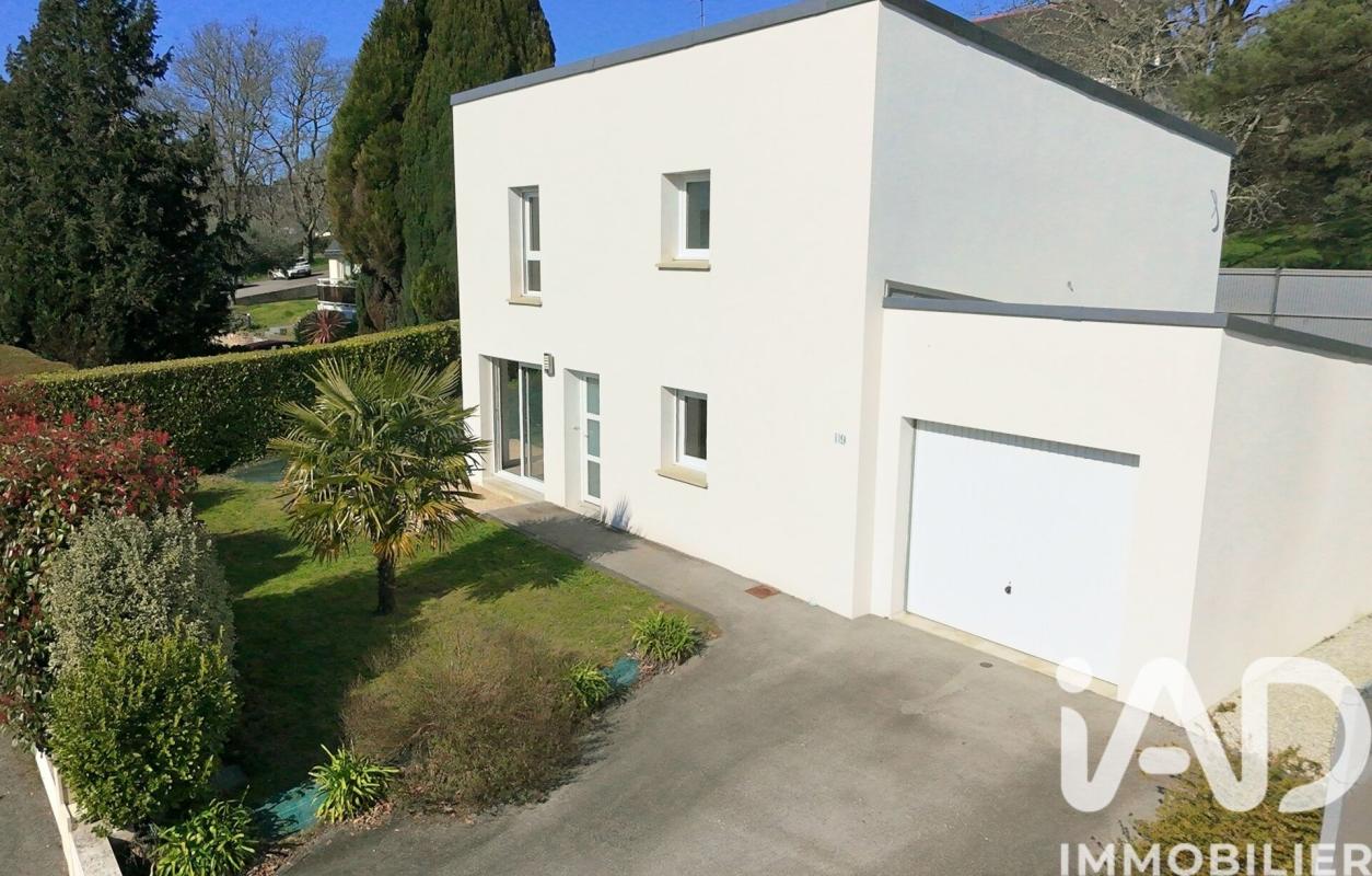 Maison traditionnelle 5 Pièce(s) Saint-Avé