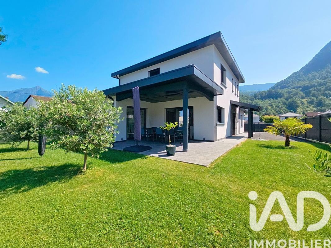 Maison 6 Pièce(s) Cluses