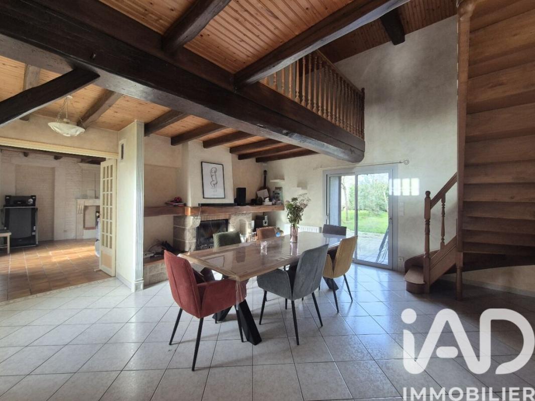 Maison 7 Pièce(s) Thouars - Photo 1