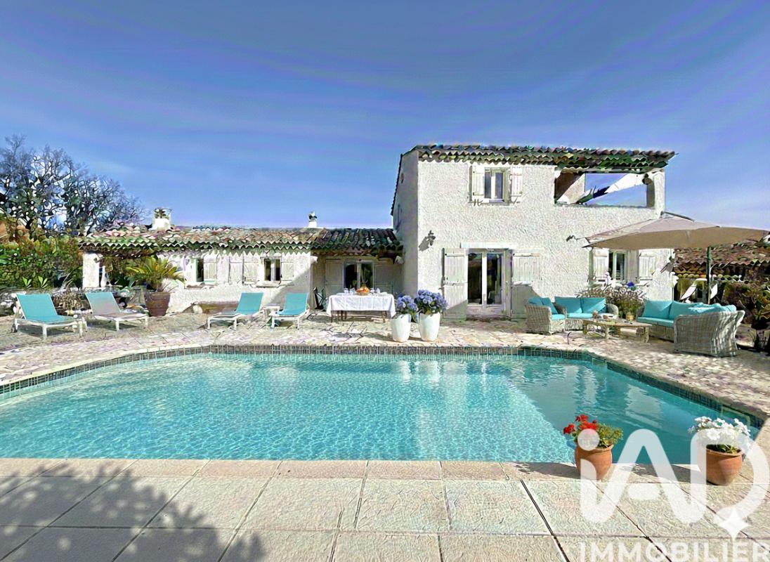 Maison 5 Pièce(s) Montauroux