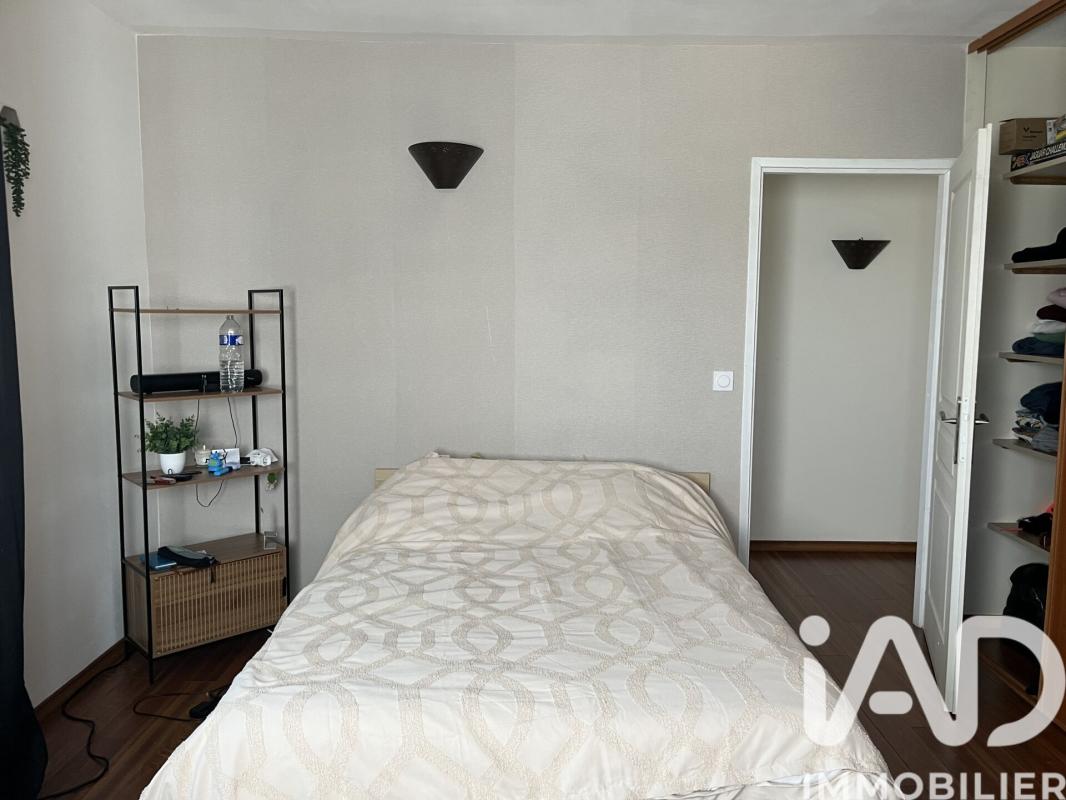 Maison 7 Pièce(s) Saint-Romain-de-Benet - Photo 14