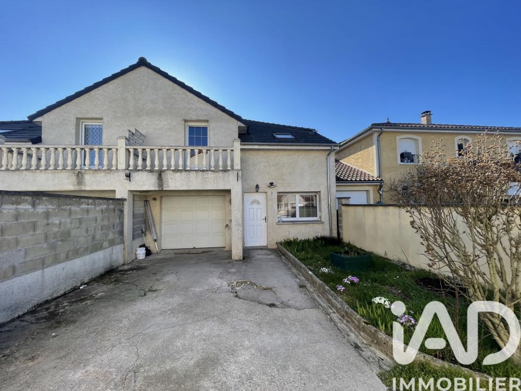 Maison 6 Pièce(s) Sarry