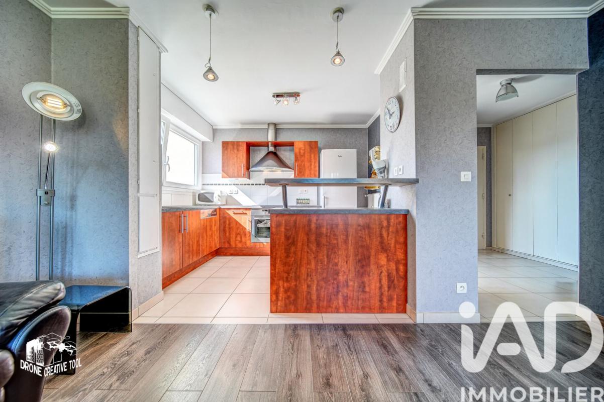 Appartement 3 Pièce(s) Montigny-lès-Metz