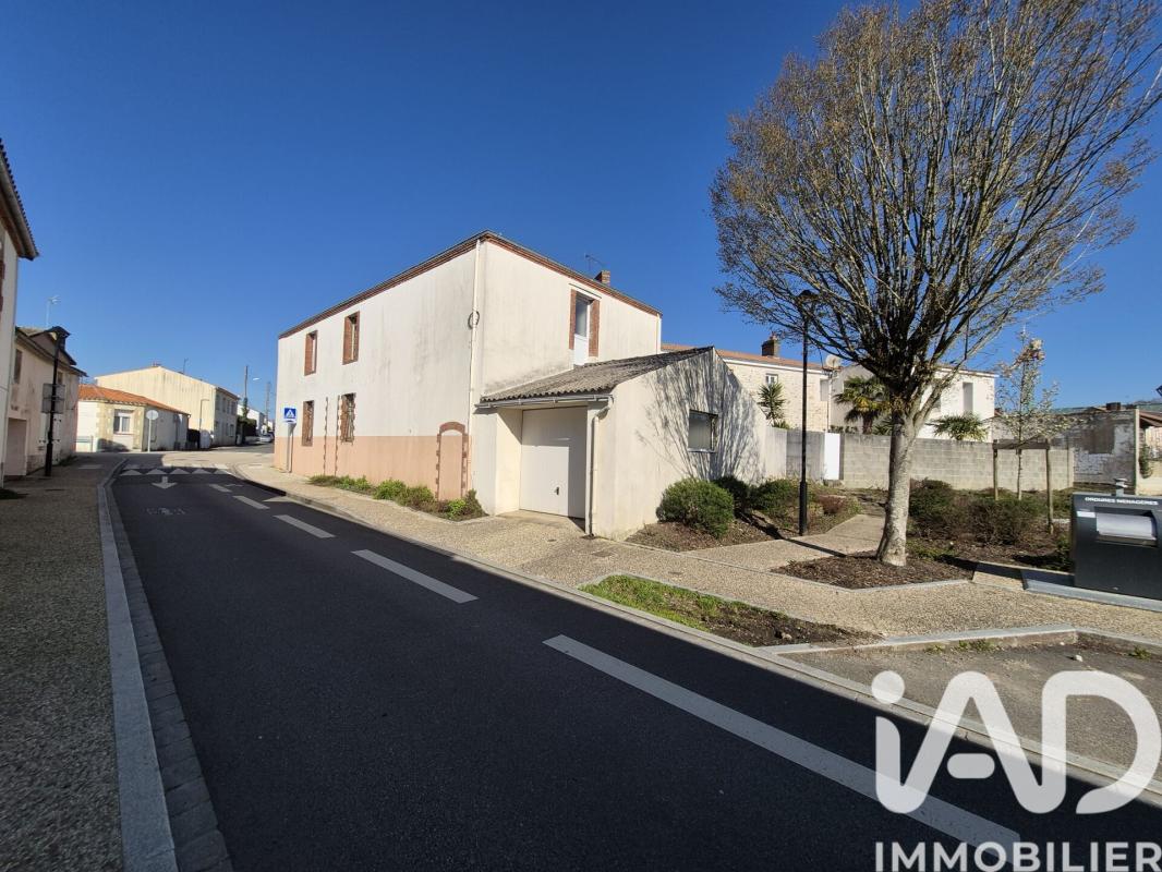 Maison 5 Pièce(s) Aizenay