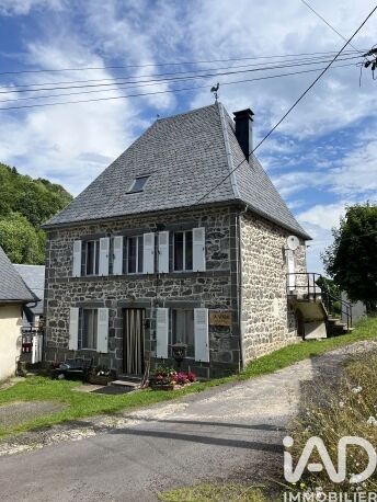 Maison traditionnelle 5 Pièce(s) Rochefort-Montagne