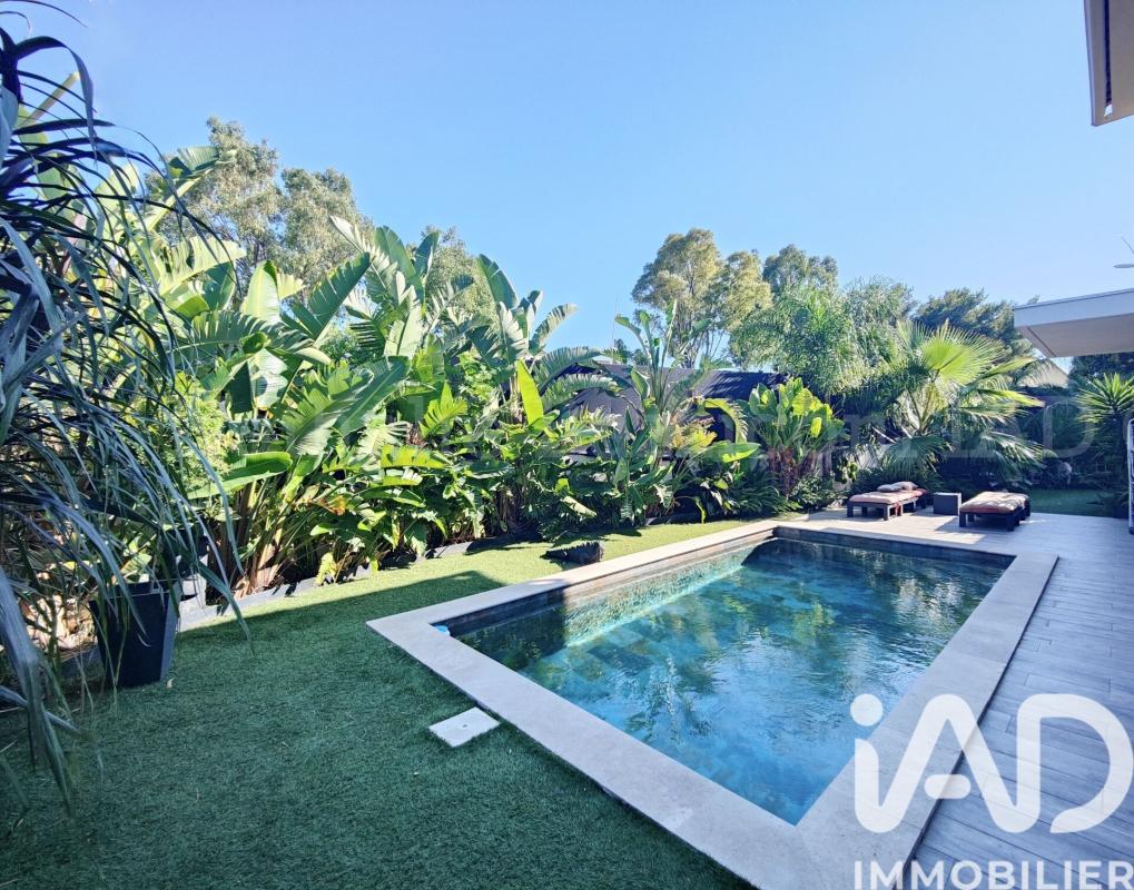 Maison 5 Pièce(s) Le Pradet