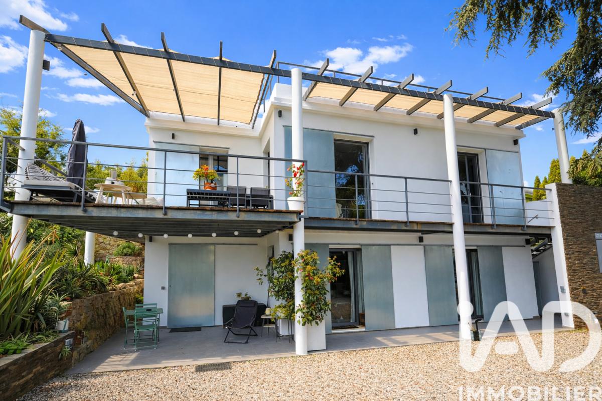 Maison d'architecte 4 Pièce(s) Mandelieu-la-Napoule